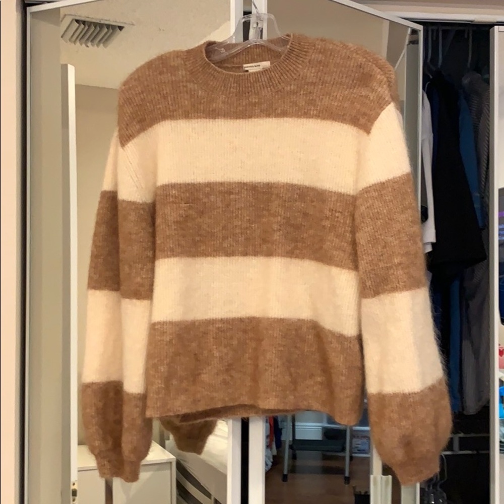 H&M Sweater